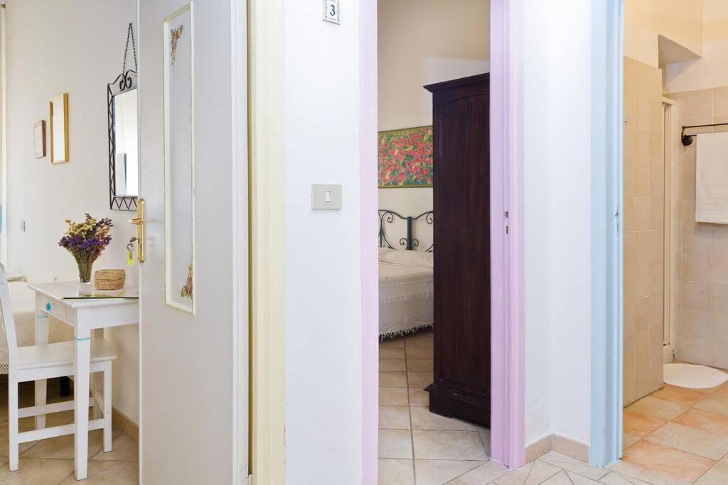 Domo Janas Guesthouse Olbia Exterior photo